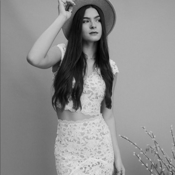 Meet your Posher, Annagrace - Picture 3 of 16